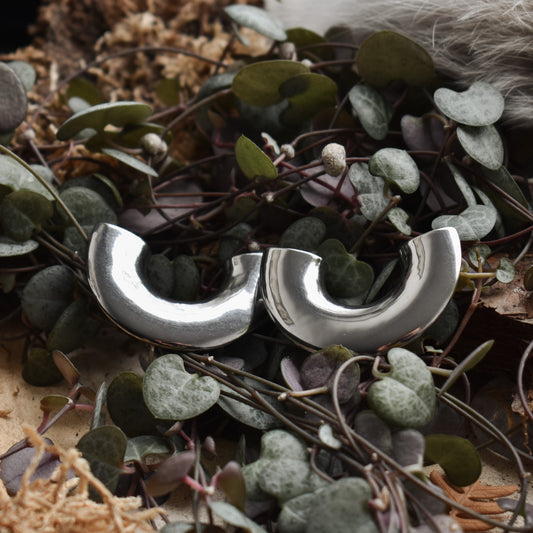Silberne Statement Saddle Spreaders
