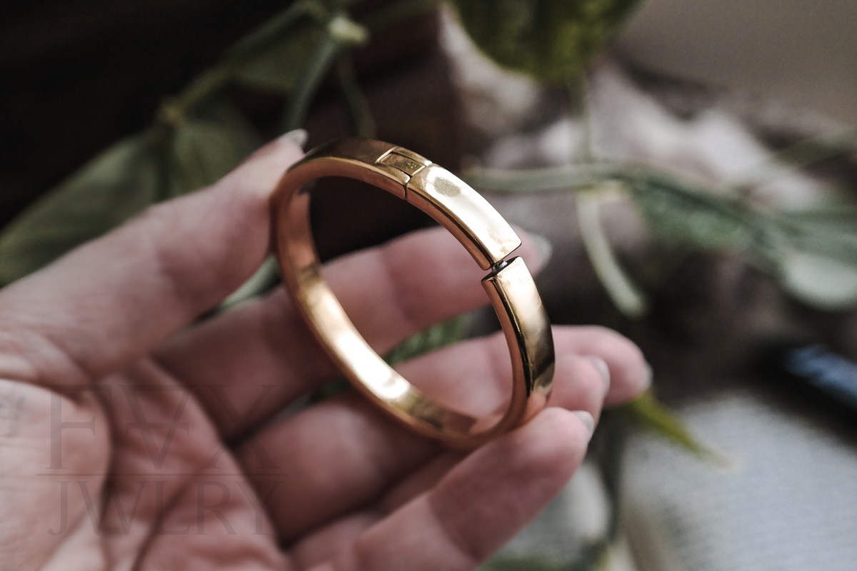 Golden Flat Clicker Hoops