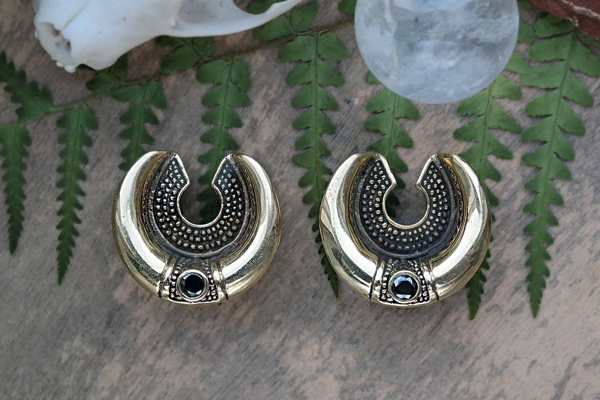 Brass Onyx Saddle Spreader #SW02 - Fux Jewellery
