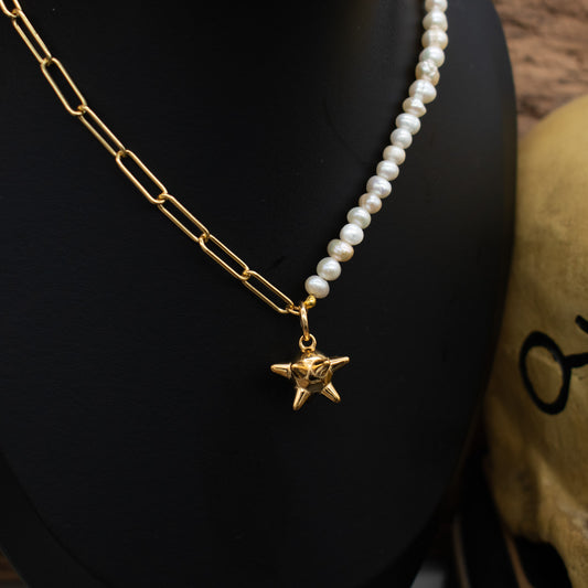 Goldene Edelstahl Kette mit Perlen und Morgenstern Anhänger 