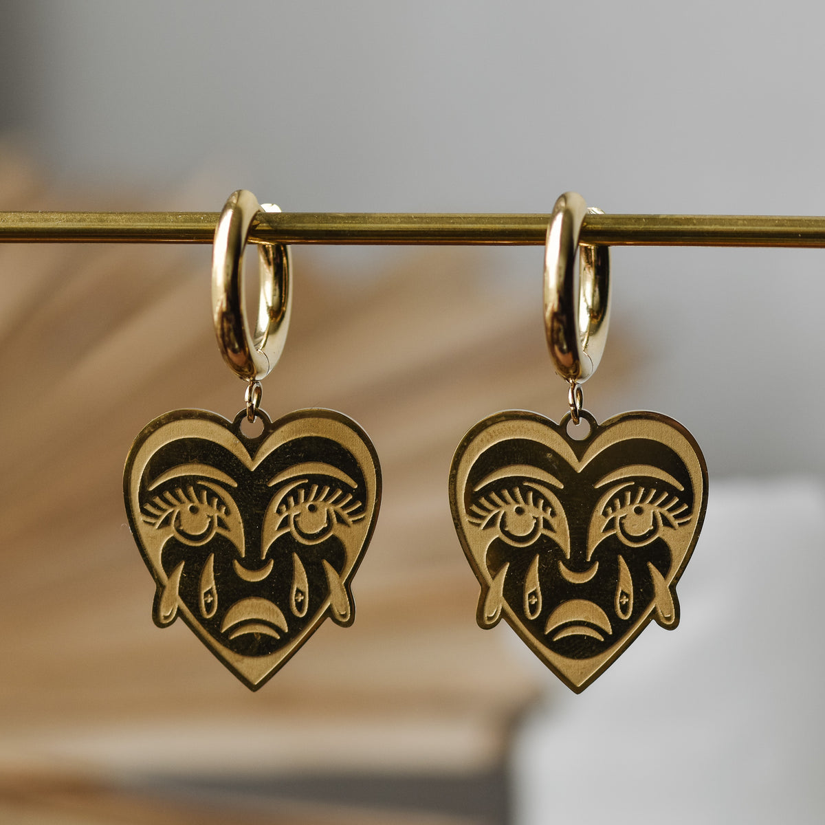 Crying Heart Ohrringe - Gold