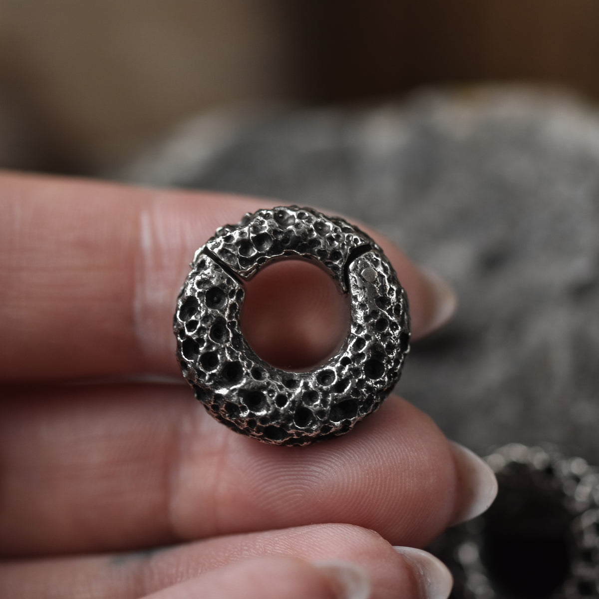 Silver Lava Clicker