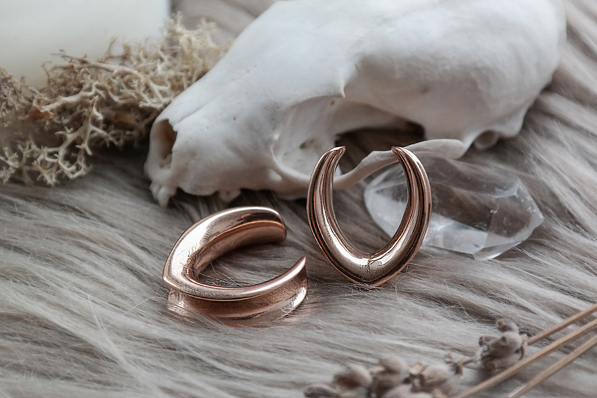 Rose Gold V-Shaped Saddle Hangers #SH03 - Fux Jewellery