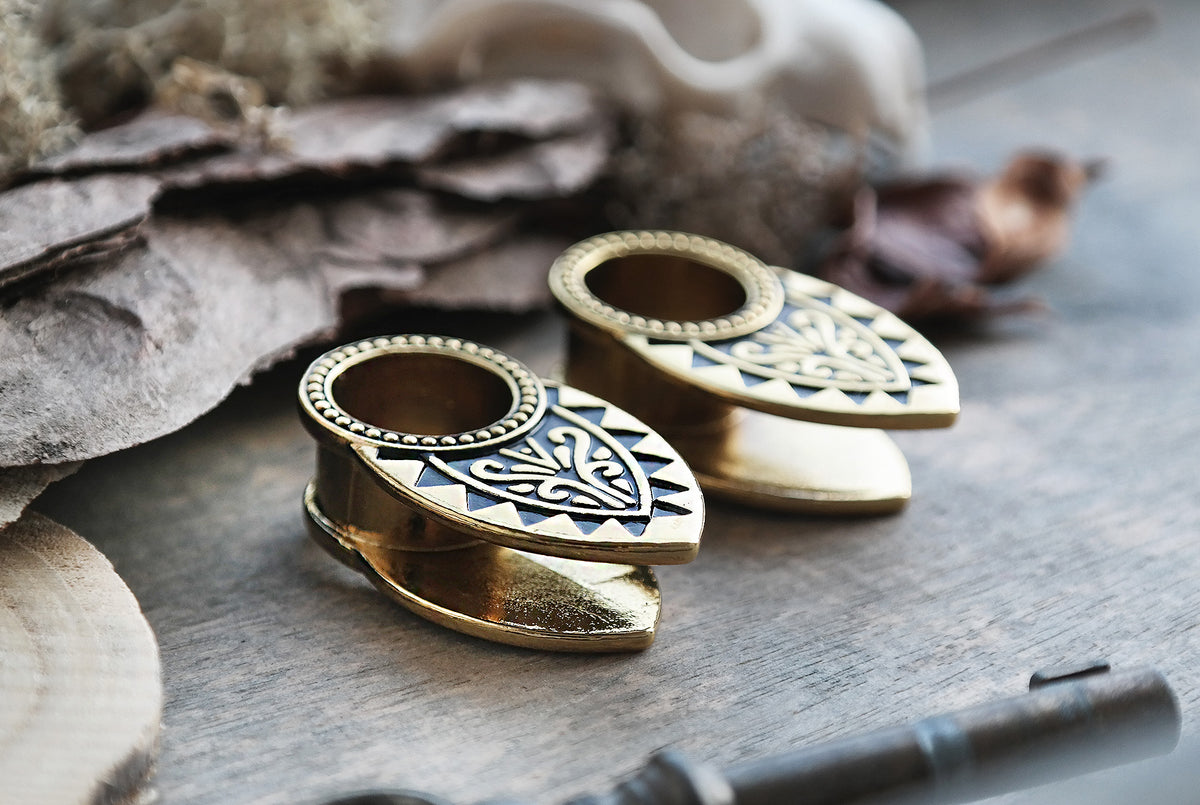 Golden Treasure Tunnel Hanger #TH01 - Fux Jewellery