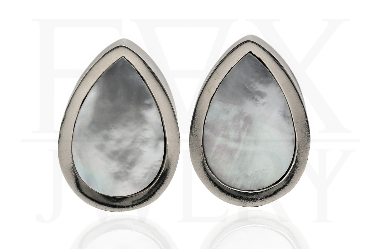 Silver Shell Teardrop Plugs