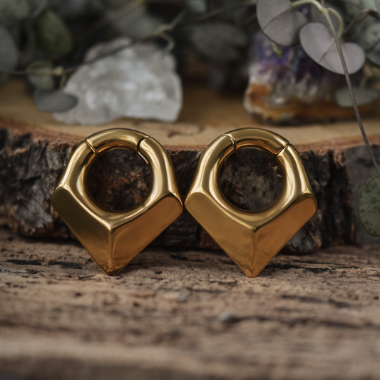Golden Simple Triangle Clicker