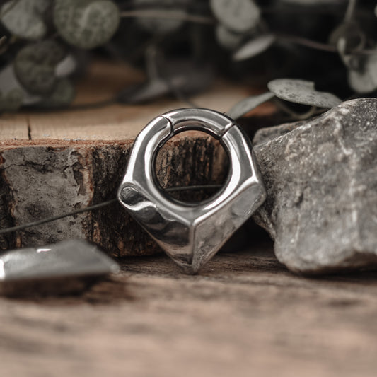 Silver Simple Triangle Clicker