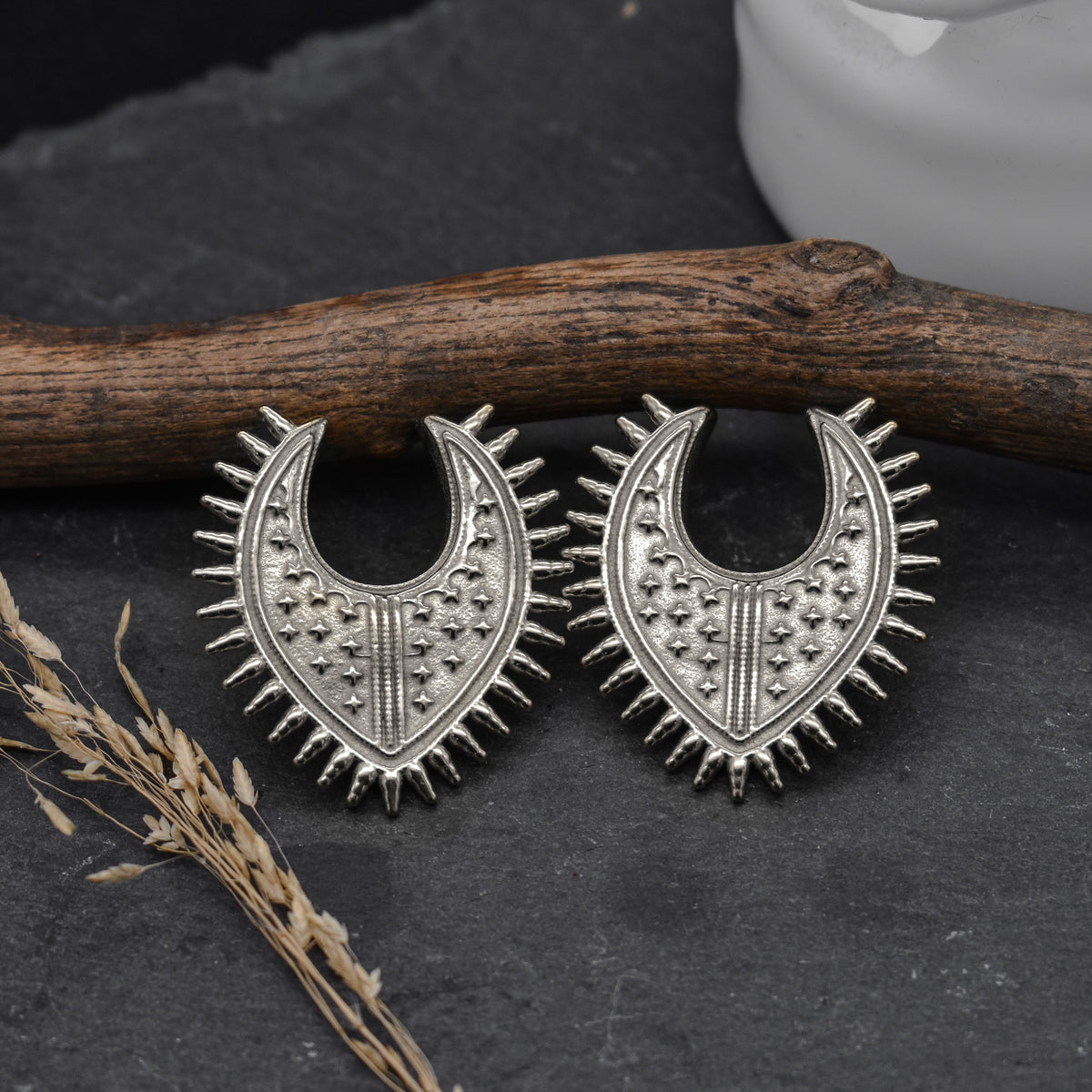 Silver Tribal Shield Saddle Spreaders