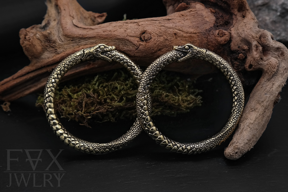 Goldene Ouroboros Ohrgewichte