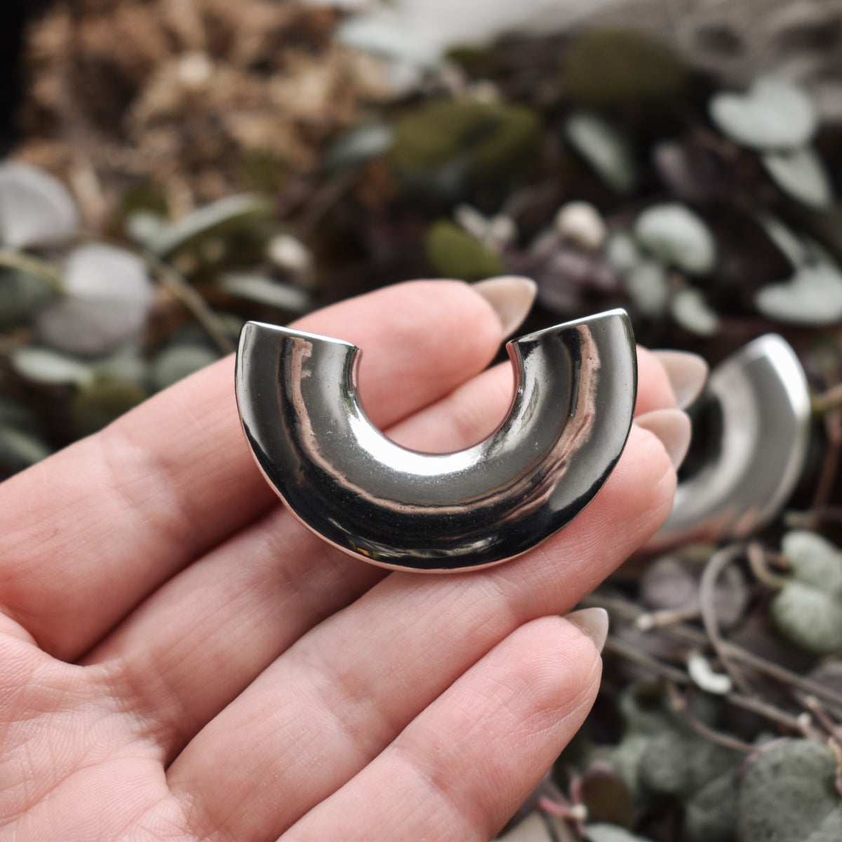 Silver Statement Saddle Spreaders