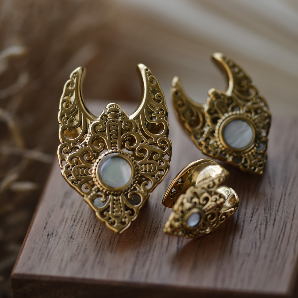 Goldene Hera Saddle Spreaders