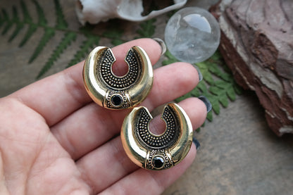 Brass Onyx Saddle Spreader #SW02 - Fux Jewellery